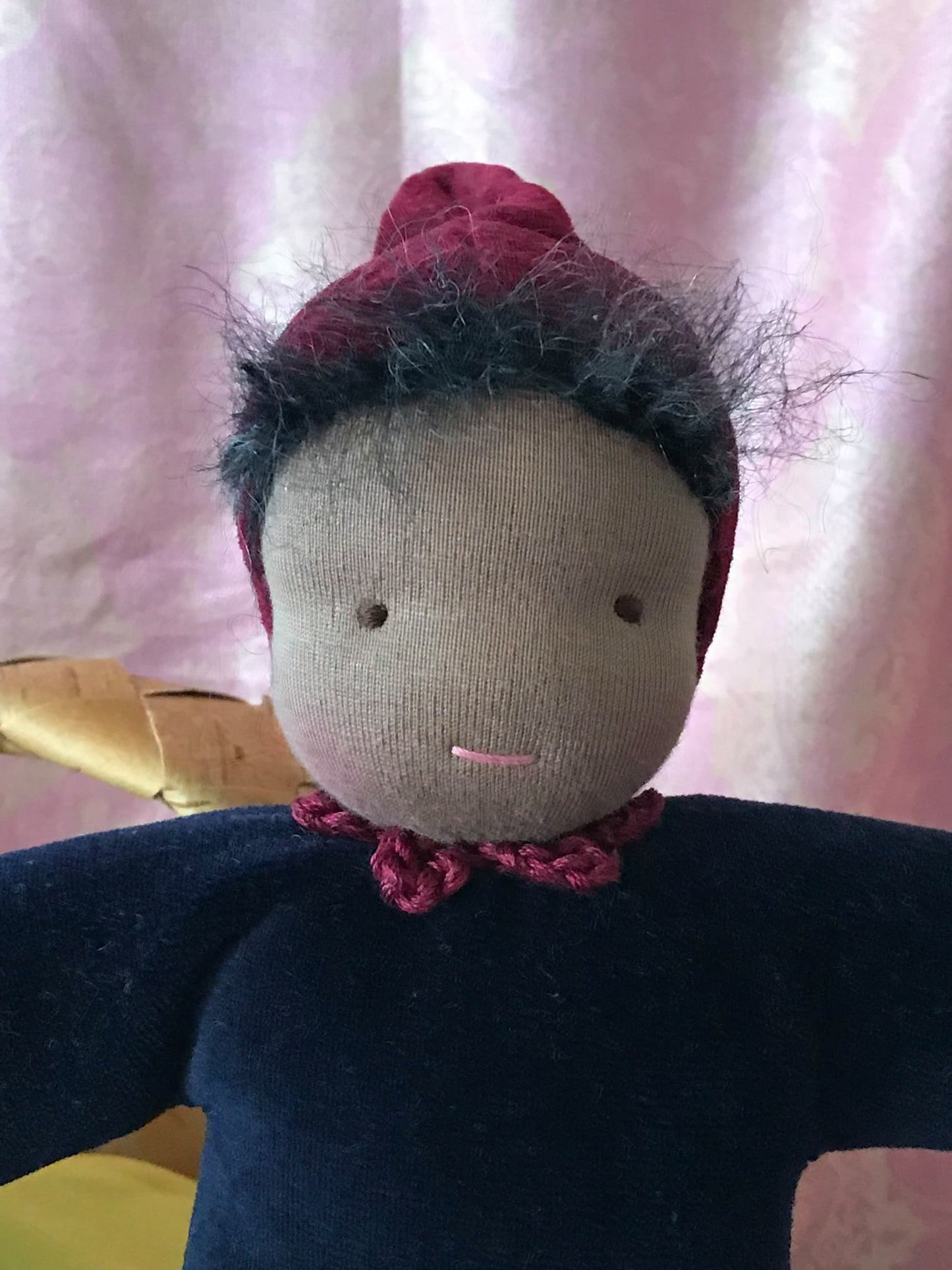 Nicky medium 10" Velour